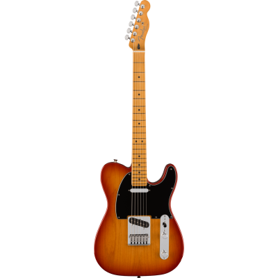 Fender Player Plus Telecaster®, Maple Fingerboard, Sienna Sunburst