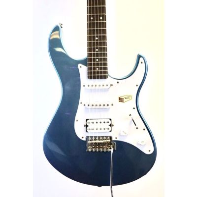Yamaha Pacifica 112J Lake Placid Blue - Electric Guitar
