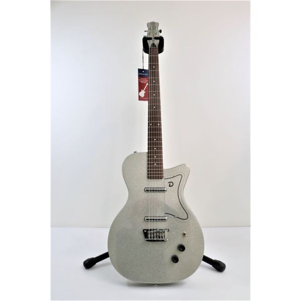 Danelectro 56 Baritone Pro Silver Metal Flake baritongitaar - Elektrische  gitaar